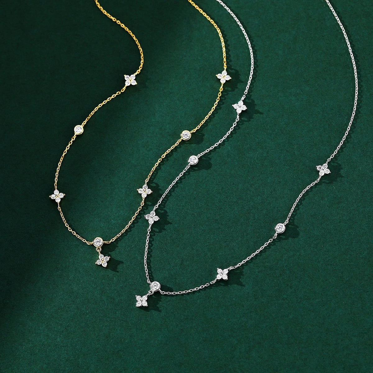 Four-leaf Flower Necklace - Kouttor Soliman